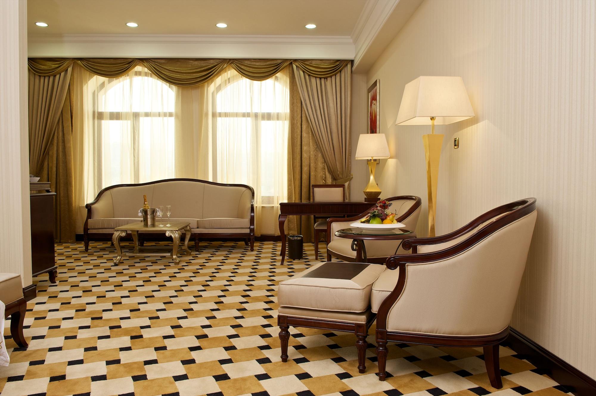 Royal Tulip Otel Almatı